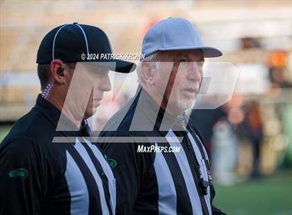 Thumbnail 2 in Eastside Catholic vs. O'Dea (WIAA 3A Semi Finals) photogallery.