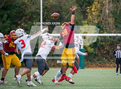 Thumbnail 2 in Eastside Catholic vs. O'Dea (WIAA 3A Semi Finals) photogallery.