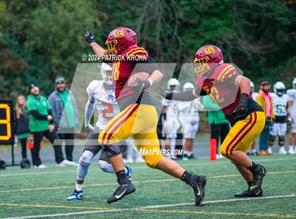 Thumbnail 1 in Eastside Catholic vs. O'Dea (WIAA 3A Semi Finals) photogallery.