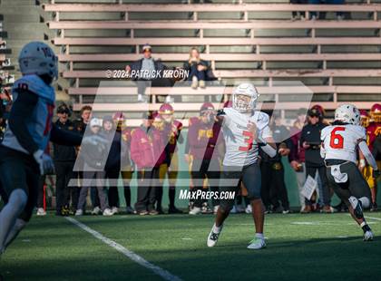 Thumbnail 1 in Eastside Catholic vs. O'Dea (WIAA 3A Semi Finals) photogallery.