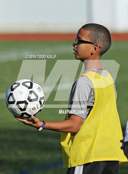 Thumbnail 2 in Montville @ Bacon Academy photogallery.