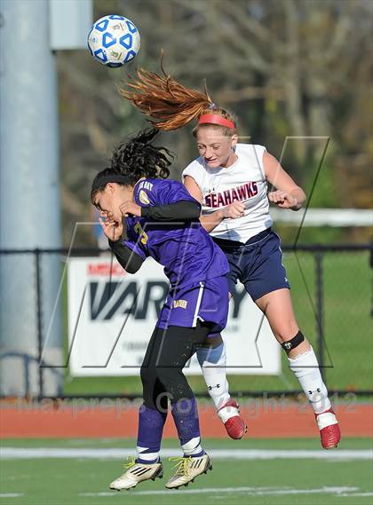 Thumbnail 3 in Cold Spring Harbor vs Oyster Bay (Section 8 Class B Final) photogallery.