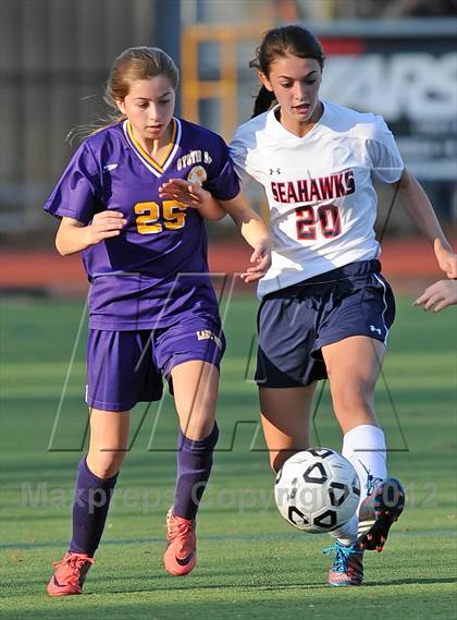 Thumbnail 3 in Cold Spring Harbor vs Oyster Bay (Section 8 Class B Final) photogallery.