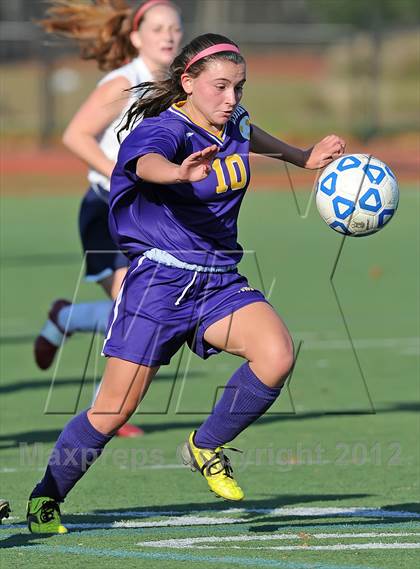 Thumbnail 2 in Cold Spring Harbor vs Oyster Bay (Section 8 Class B Final) photogallery.