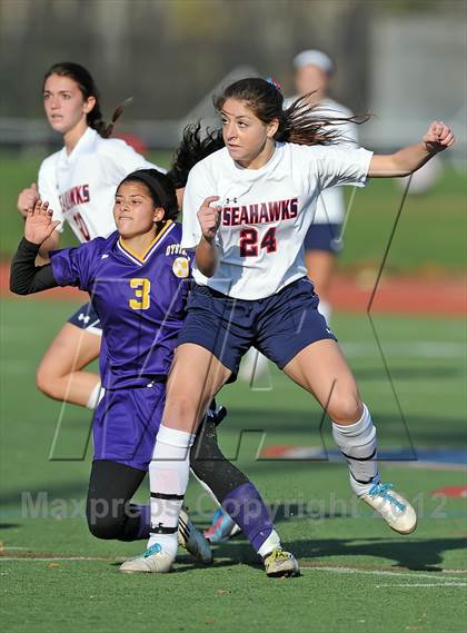 Thumbnail 3 in Cold Spring Harbor vs Oyster Bay (Section 8 Class B Final) photogallery.