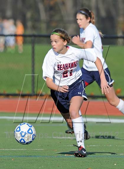 Thumbnail 3 in Cold Spring Harbor vs Oyster Bay (Section 8 Class B Final) photogallery.