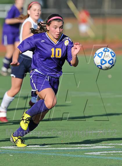 Thumbnail 3 in Cold Spring Harbor vs Oyster Bay (Section 8 Class B Final) photogallery.