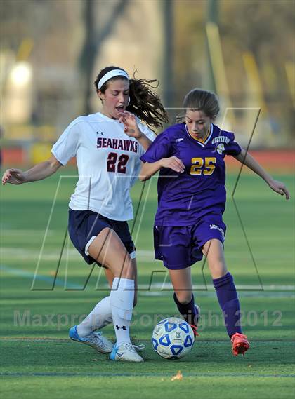 Thumbnail 3 in Cold Spring Harbor vs Oyster Bay (Section 8 Class B Final) photogallery.
