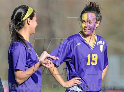 Thumbnail 2 in Cold Spring Harbor vs Oyster Bay (Section 8 Class B Final) photogallery.
