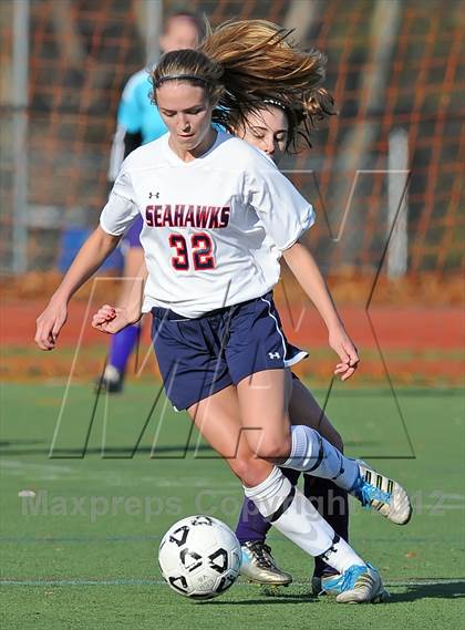 Thumbnail 3 in Cold Spring Harbor vs Oyster Bay (Section 8 Class B Final) photogallery.