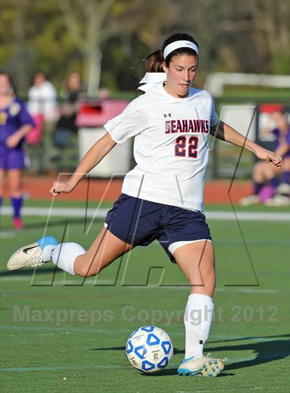 Thumbnail 2 in Cold Spring Harbor vs Oyster Bay (Section 8 Class B Final) photogallery.