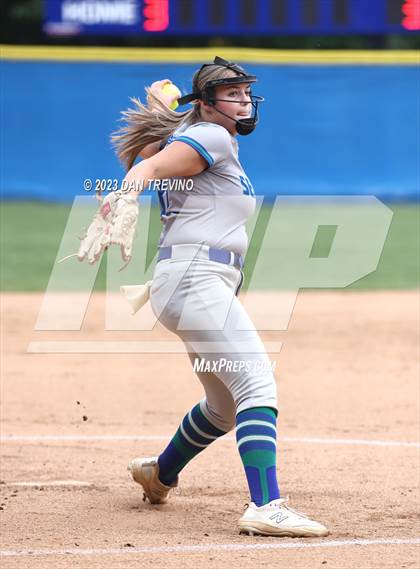Thumbnail 2 in Seton vs Atlantic Shores Christian (VISAA D2 State Quarterfinal) photogallery.