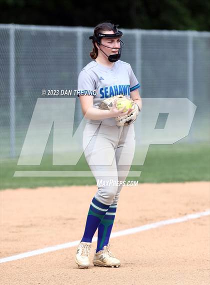 Thumbnail 2 in Seton vs Atlantic Shores Christian (VISAA D2 State Quarterfinal) photogallery.