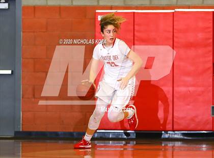 Thumbnail 2 in Mater Dei vs. Lynwood (CIF SS Open Playoffs) photogallery.