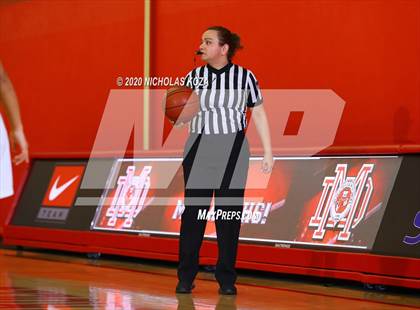 Thumbnail 2 in Mater Dei vs. Lynwood (CIF SS Open Playoffs) photogallery.