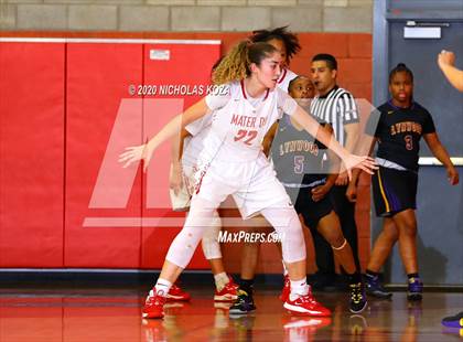 Thumbnail 2 in Mater Dei vs. Lynwood (CIF SS Open Playoffs) photogallery.