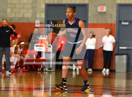 Thumbnail 1 in Mater Dei vs. Lynwood (CIF SS Open Playoffs) photogallery.