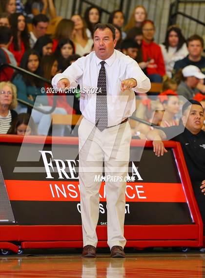 Thumbnail 3 in Mater Dei vs. Lynwood (CIF SS Open Playoffs) photogallery.
