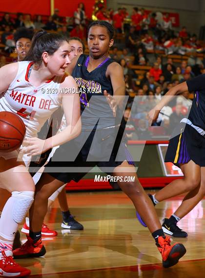 Thumbnail 2 in Mater Dei vs. Lynwood (CIF SS Open Playoffs) photogallery.