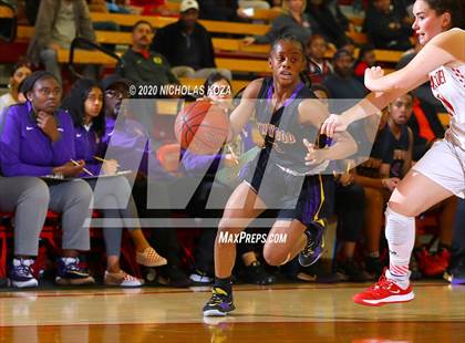 Thumbnail 2 in Mater Dei vs. Lynwood (CIF SS Open Playoffs) photogallery.