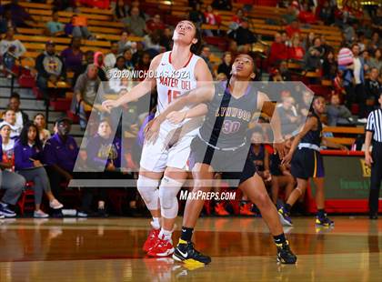 Thumbnail 1 in Mater Dei vs. Lynwood (CIF SS Open Playoffs) photogallery.