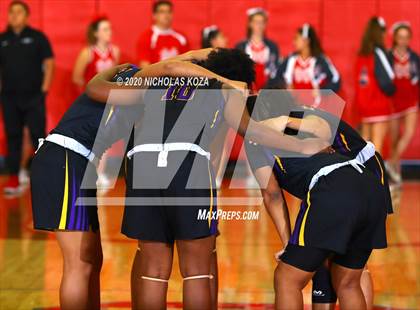 Thumbnail 2 in Mater Dei vs. Lynwood (CIF SS Open Playoffs) photogallery.