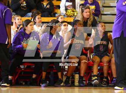 Thumbnail 1 in Mater Dei vs. Lynwood (CIF SS Open Playoffs) photogallery.