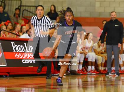 Thumbnail 1 in Mater Dei vs. Lynwood (CIF SS Open Playoffs) photogallery.