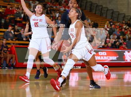 Thumbnail 3 in Mater Dei vs. Lynwood (CIF SS Open Playoffs) photogallery.