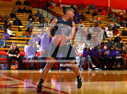 Thumbnail 2 in Mater Dei vs. Lynwood (CIF SS Open Playoffs) photogallery.
