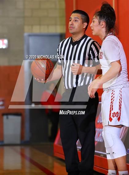 Thumbnail 3 in Mater Dei vs. Lynwood (CIF SS Open Playoffs) photogallery.