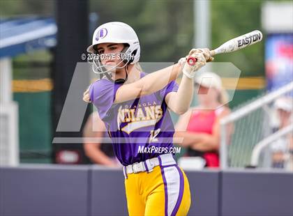 Thumbnail 1 in Indianola vs Marion (Xavier Softball Classic) photogallery.