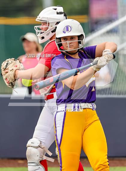 Thumbnail 1 in Indianola vs Marion (Xavier Softball Classic) photogallery.