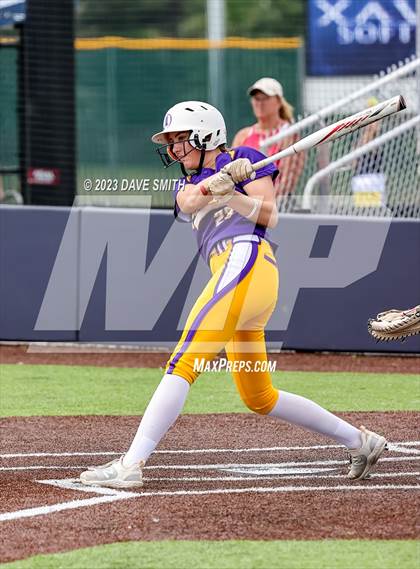 Thumbnail 1 in Indianola vs Marion (Xavier Softball Classic) photogallery.