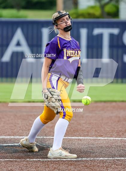 Thumbnail 3 in Indianola vs Marion (Xavier Softball Classic) photogallery.