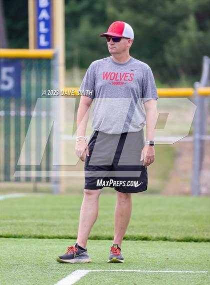 Thumbnail 1 in Indianola vs Marion (Xavier Softball Classic) photogallery.