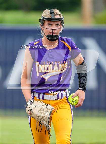 Thumbnail 3 in Indianola vs Marion (Xavier Softball Classic) photogallery.