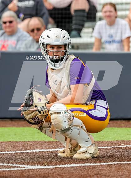 Thumbnail 3 in Indianola vs Marion (Xavier Softball Classic) photogallery.
