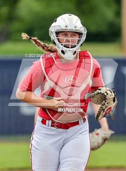 Thumbnail 3 in Indianola vs Marion (Xavier Softball Classic) photogallery.