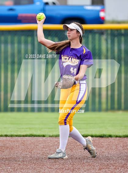 Thumbnail 2 in Indianola vs Marion (Xavier Softball Classic) photogallery.