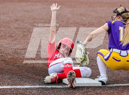 Thumbnail 3 in Indianola vs Marion (Xavier Softball Classic) photogallery.