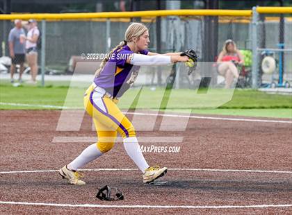 Thumbnail 1 in Indianola vs Marion (Xavier Softball Classic) photogallery.