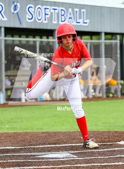 Thumbnail 2 in Indianola vs Marion (Xavier Softball Classic) photogallery.