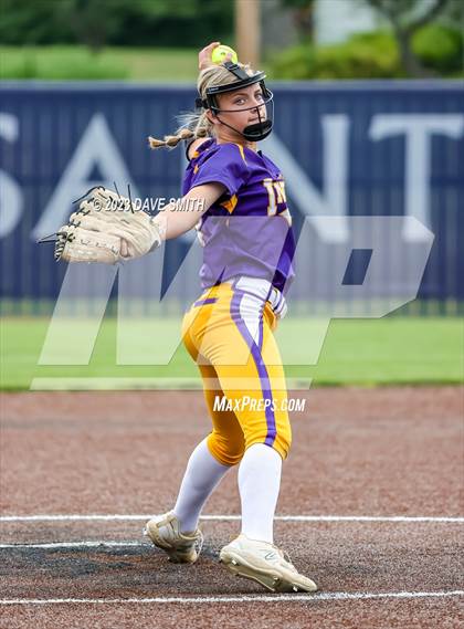 Thumbnail 2 in Indianola vs Marion (Xavier Softball Classic) photogallery.