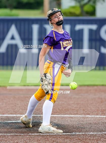 Thumbnail 2 in Indianola vs Marion (Xavier Softball Classic) photogallery.