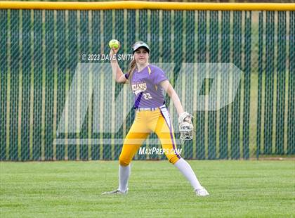 Thumbnail 2 in Indianola vs Marion (Xavier Softball Classic) photogallery.