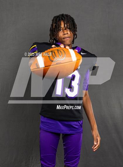 Thumbnail 1 in DeSoto Central (Team & Individual) photogallery.