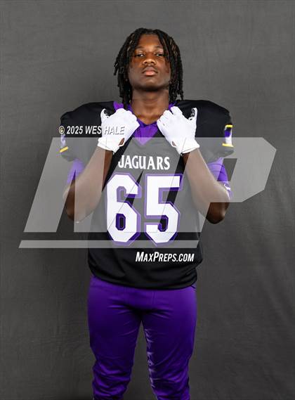 Thumbnail 3 in DeSoto Central (Team & Individual) photogallery.