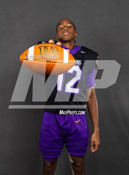Thumbnail 3 in DeSoto Central (Team & Individual) photogallery.