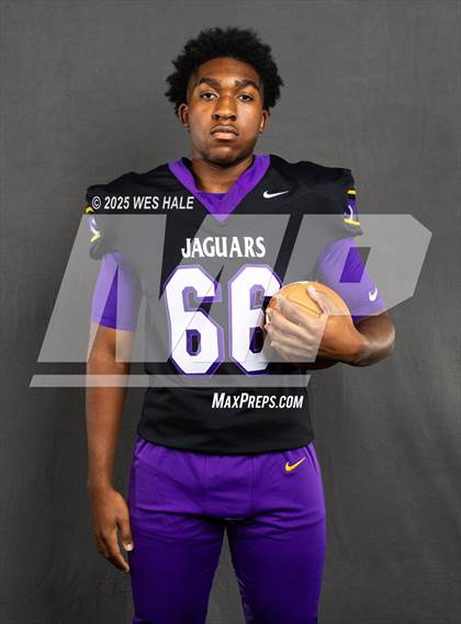 Thumbnail 1 in DeSoto Central (Team & Individual) photogallery.